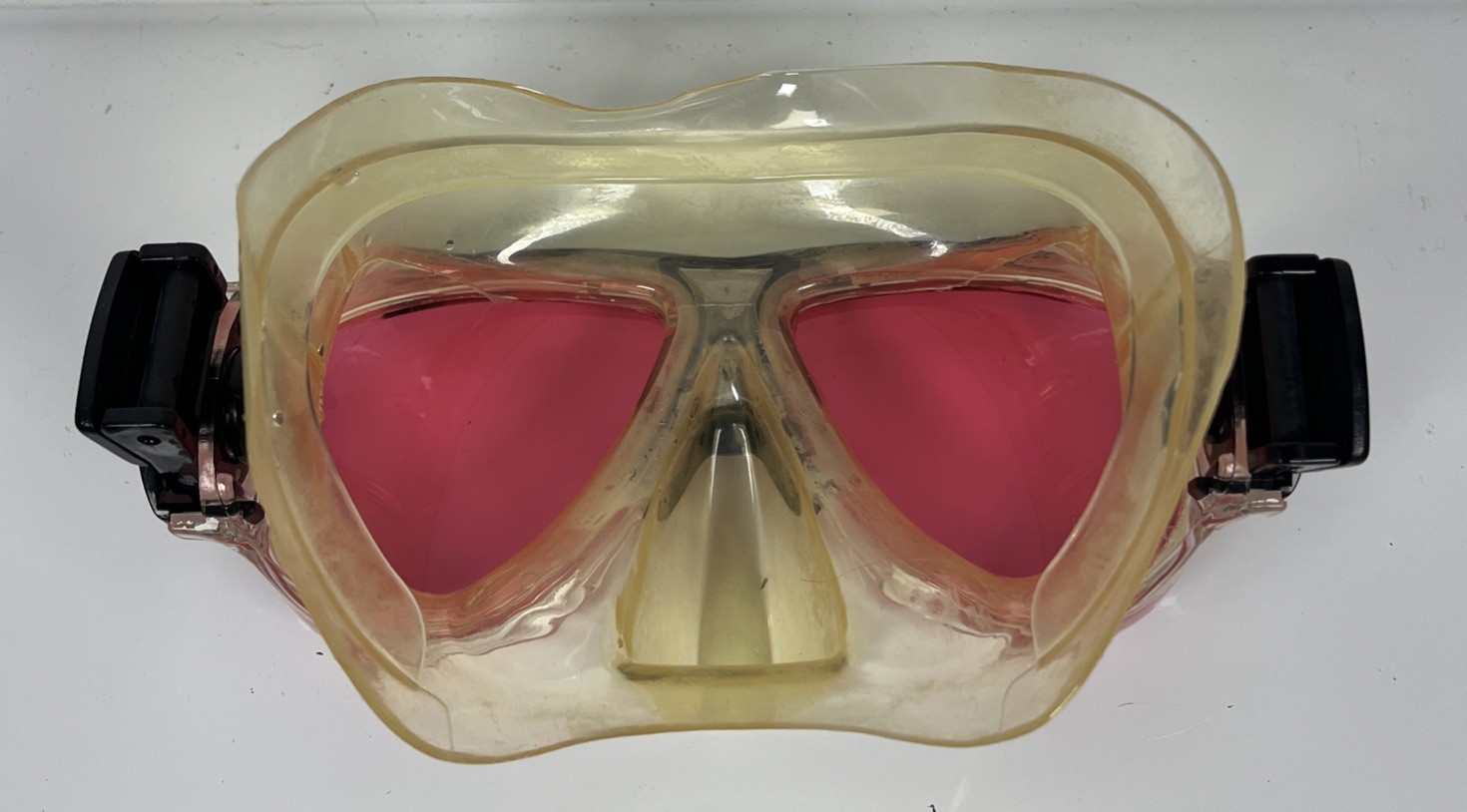 SeaVision Scuba Diving Mask Goggles Pink Tinted Lens With Clear Frame In Box