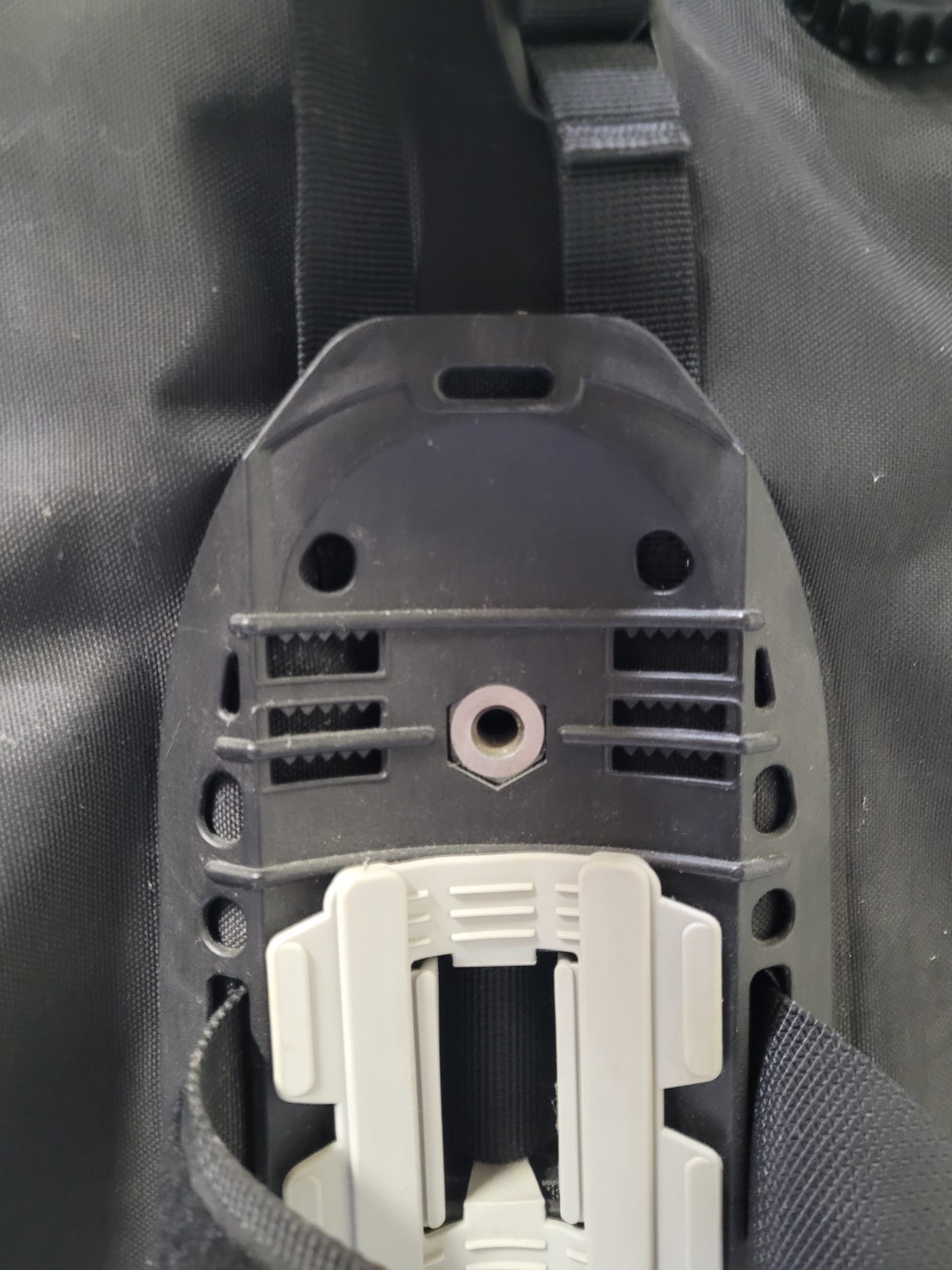 Subgear Levo Travel BCD Size M/L