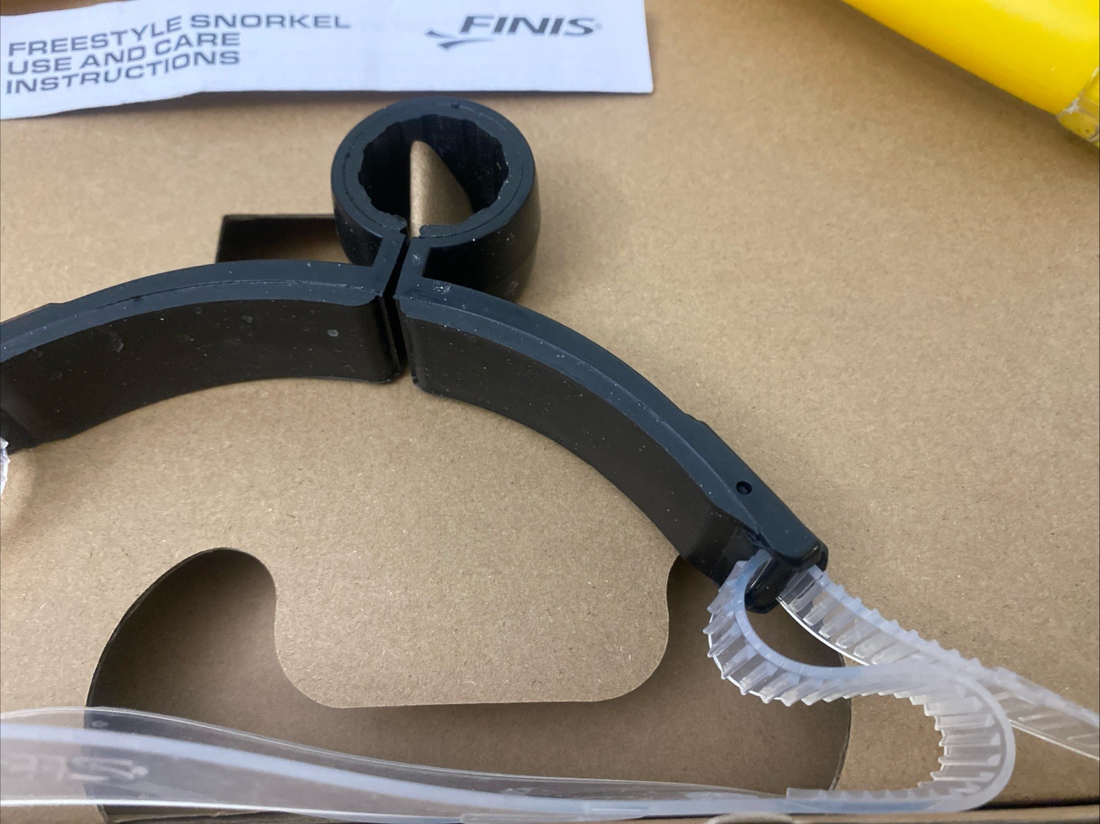 FINIS Freestyle Center-Mount Swimming Snorkel , Yellow, Adult