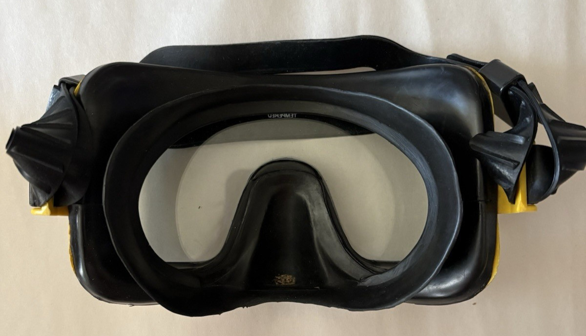 AQUA LUNG DIVE MASK-U.S. Divers-Jacques Cousteau-Vintage in Original Box