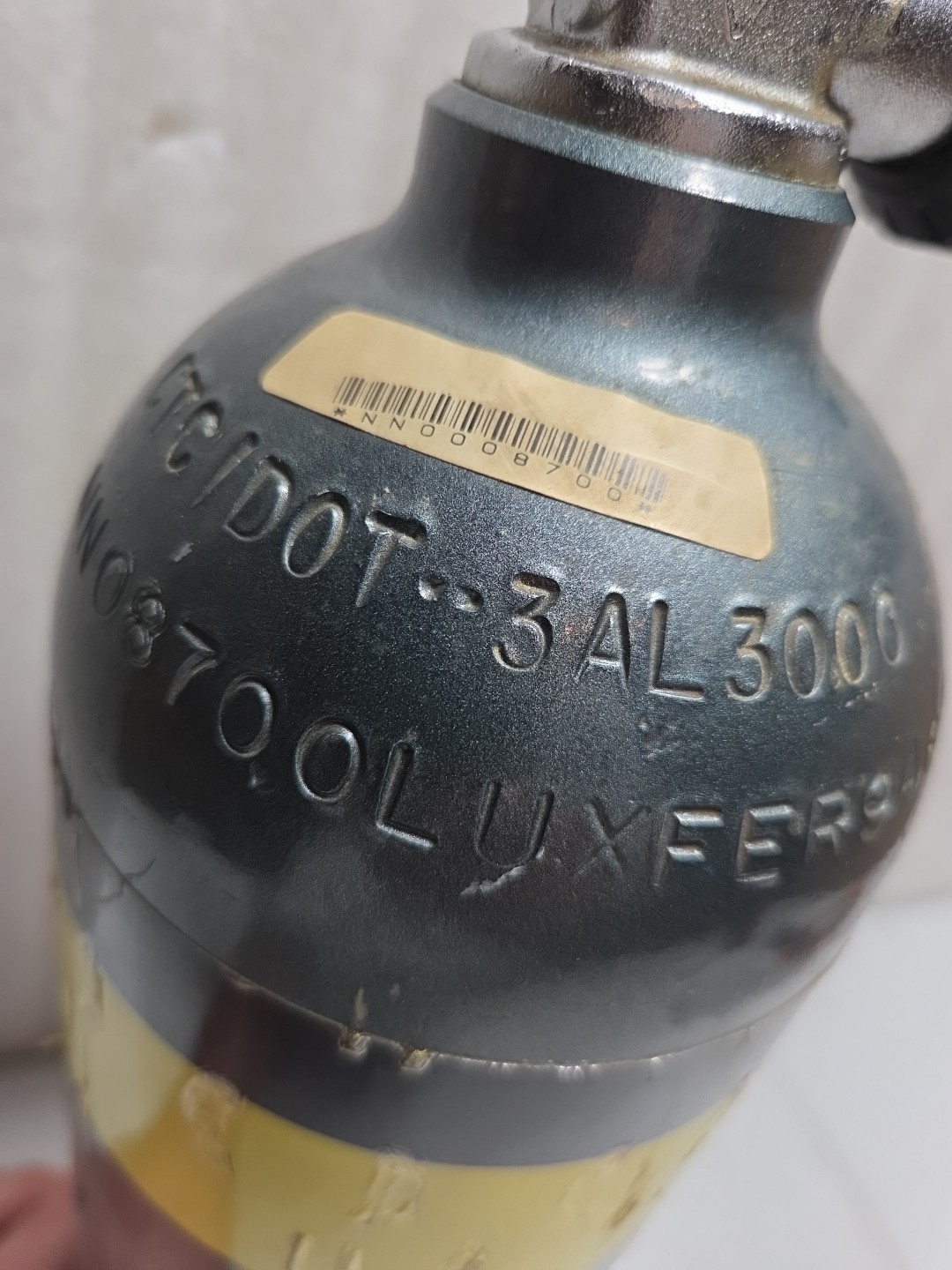 Luxfer 13 Cu Ft Aluminum Scuba Diving Tank 3000PSI Cylinder & Valve 13″ x 4.5″
