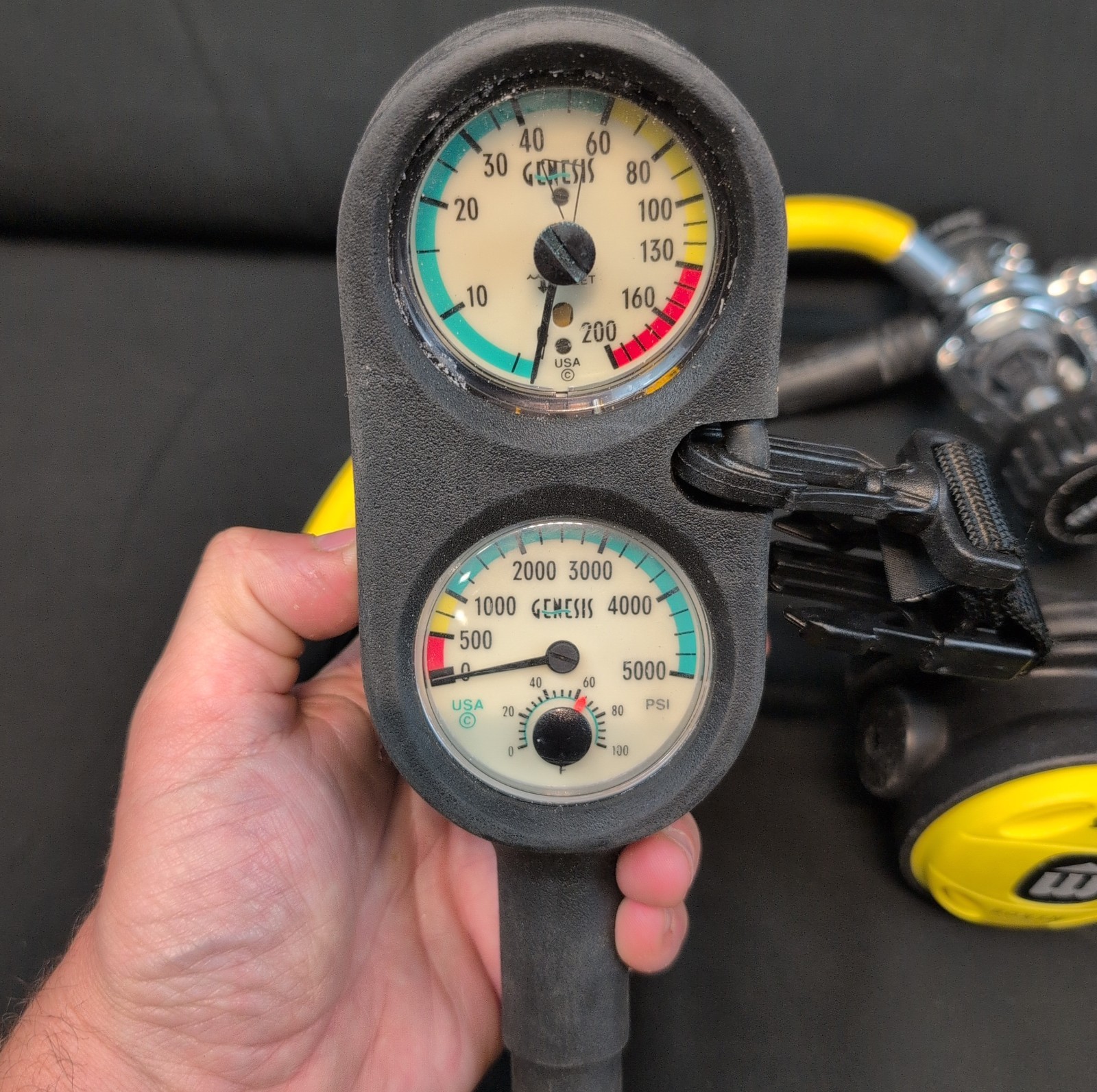 Mares MR-12 DFC Scuba Regulator With Accessories Untested