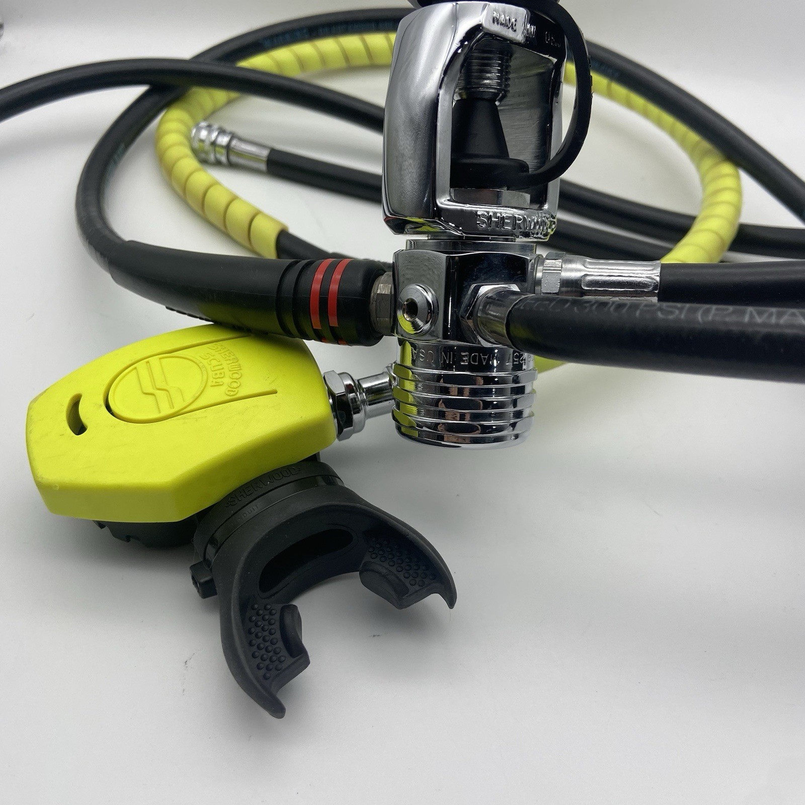 SeaQuest Scuba Dive Regulator Gauge Console Suunto SM-16 SM-26 Sherwood Magnum 2