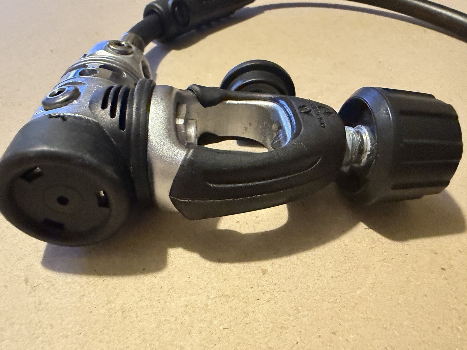 Scubapro Mk25/S600 Regulator (1st & 2nd Stage)(Yoke)(Swivel)(See Pic/Read Desc)