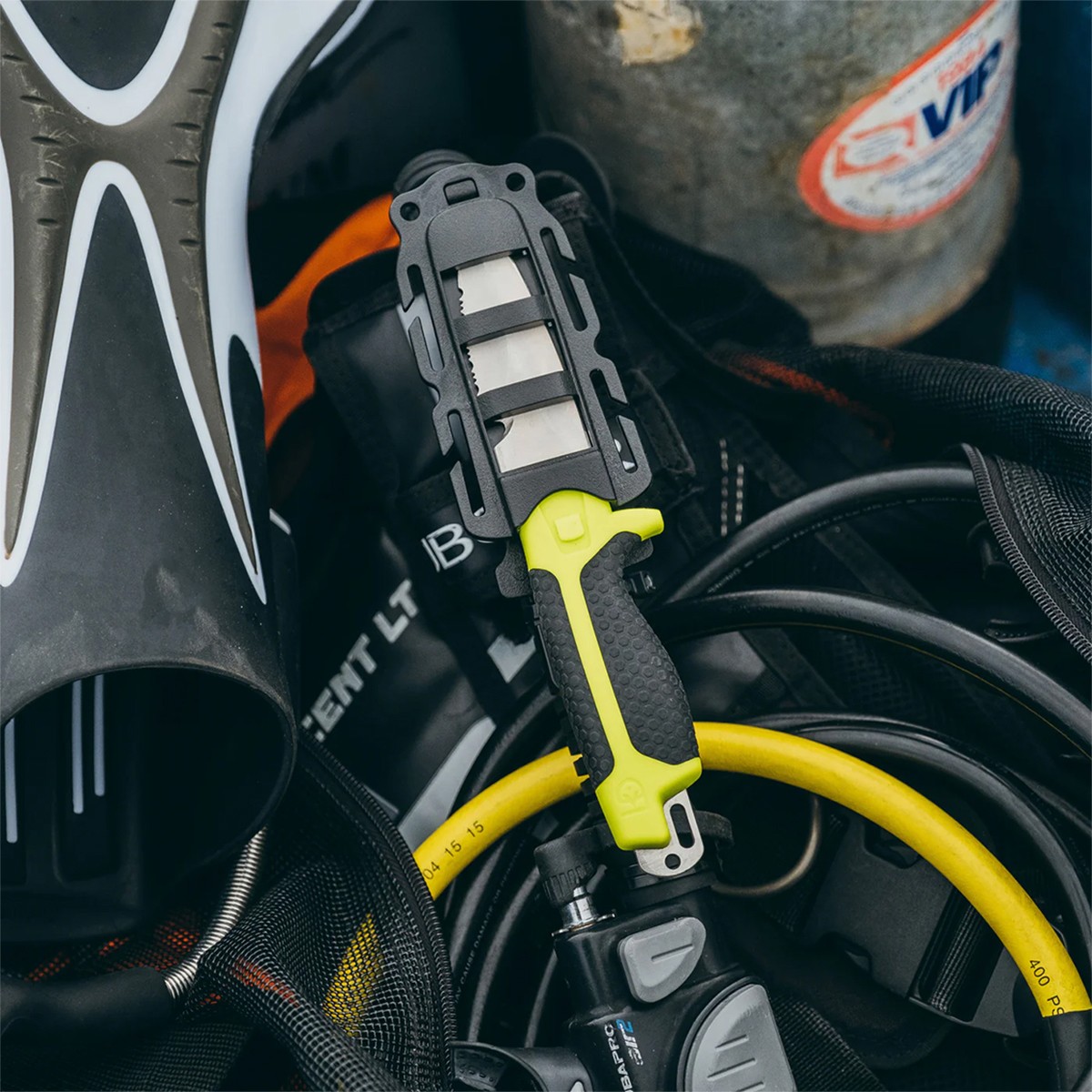 Gear Aid Tanu Dive and Rescue Knife with BCD Adapter