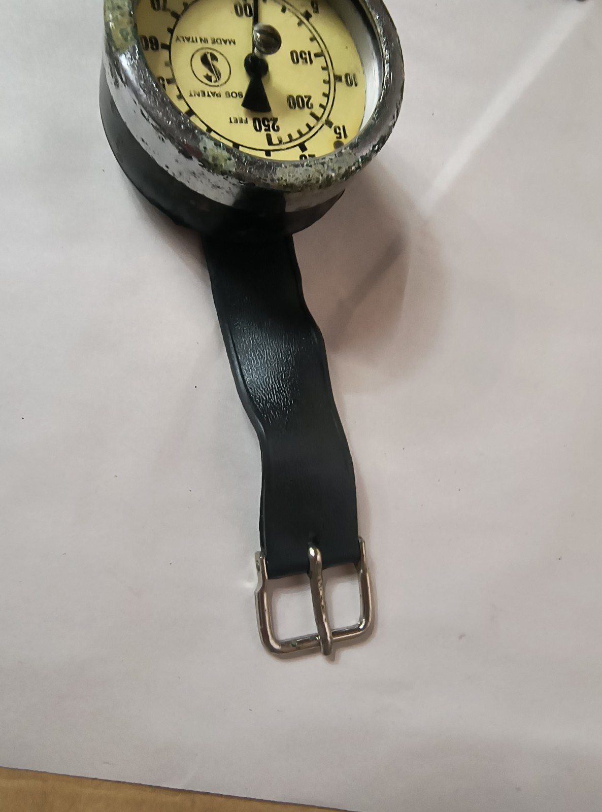 Scubapro Diver’s Wrist Depth Gauge 250 Feet Made in Italy SOS *Untested* LOT 4