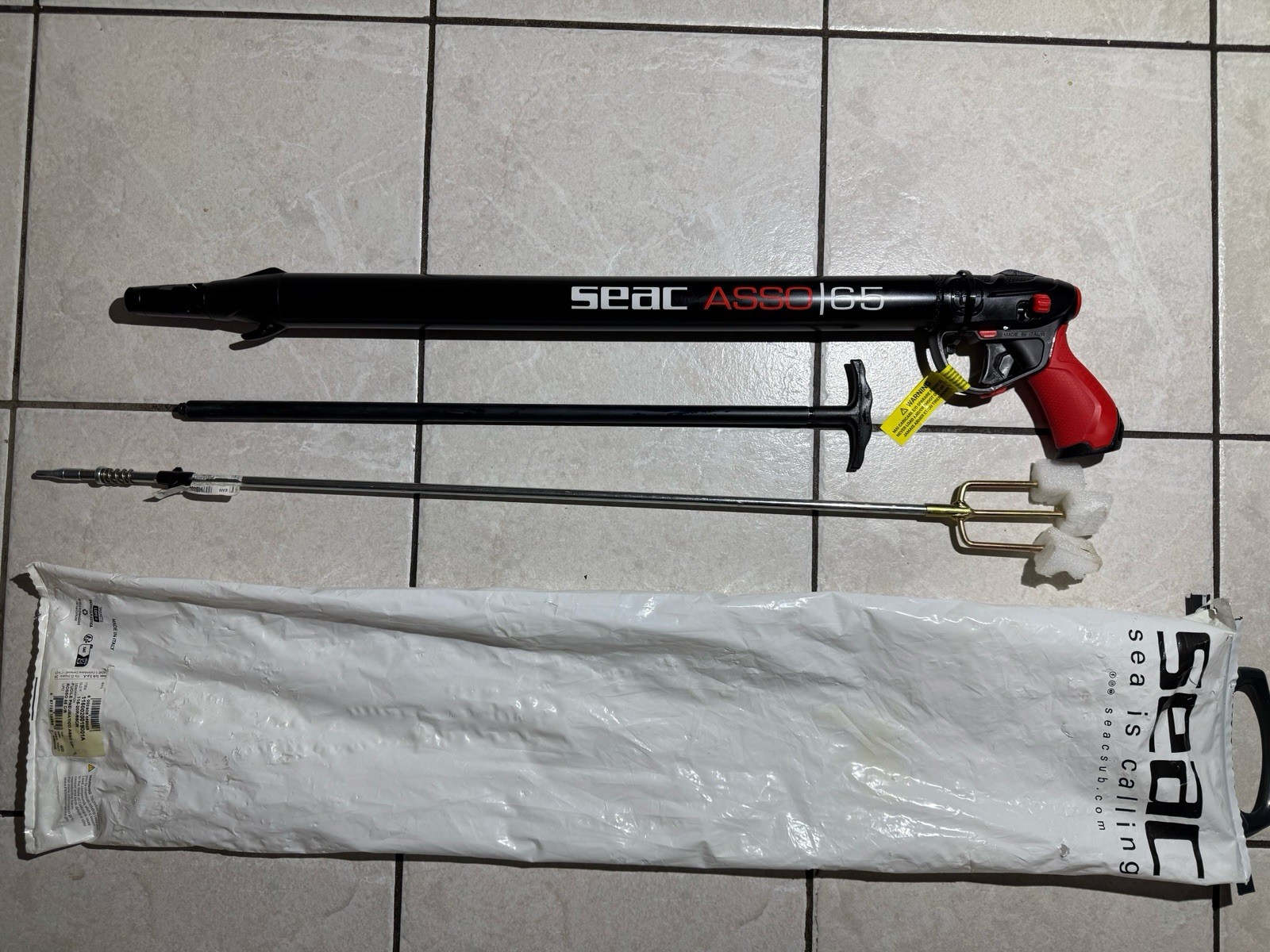 Seac Asso 65 C/R Pneumatic Speargun With Regulator. Made In Italy.