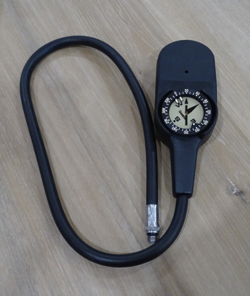 Oceanic Instruments Model 45237 Pressure Gauge, Depth Gauge, Compass in Box