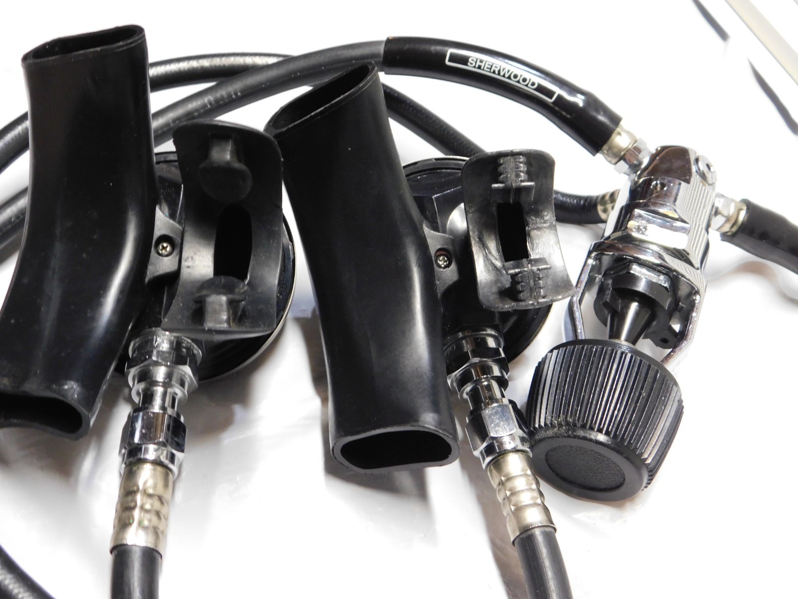 SHERWOOD 3100 SCUBA DIVING REGULATOR & SET