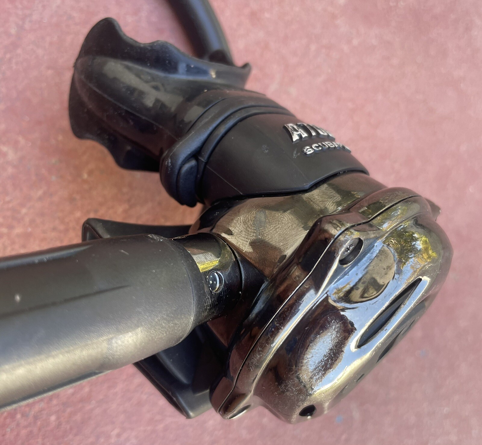 Scubapro 🇺🇸 MK25 A700 Black-Tech Regulator Set W/Titanium Yoke/A-clamp