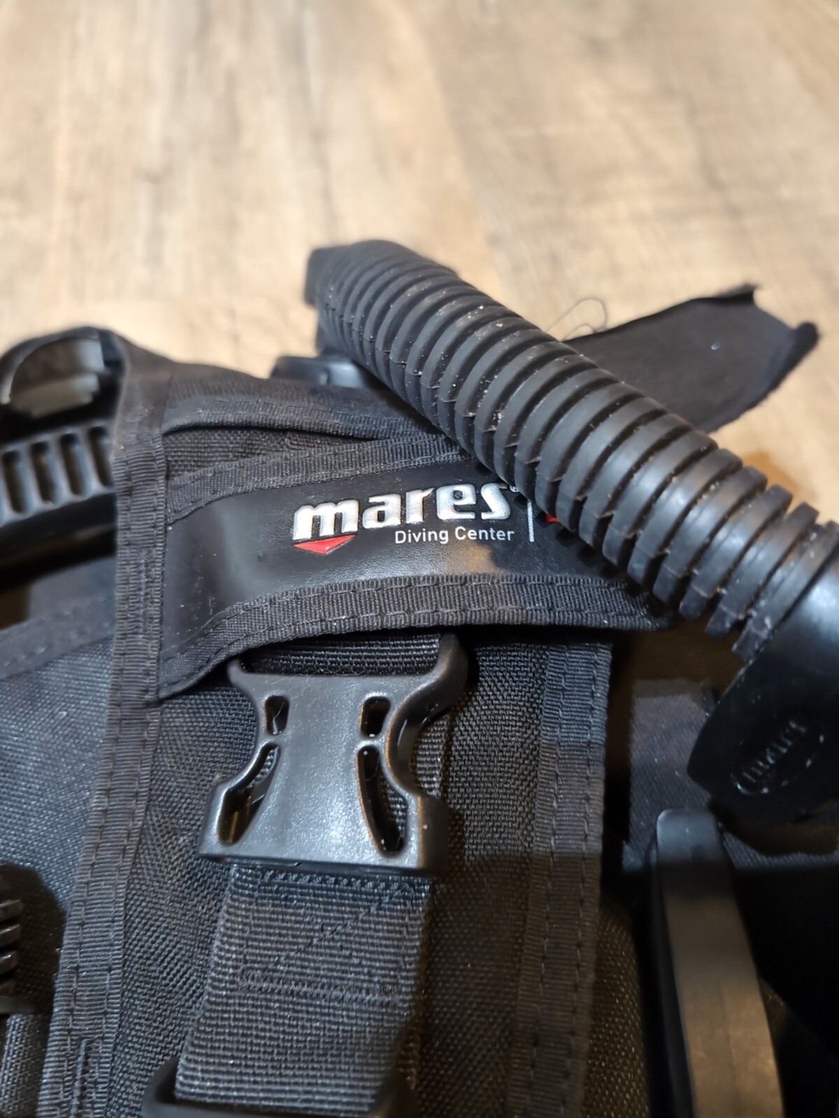 Mares Rover BCD N160 Medium With Bonus Aquamaraca Scuba Sonics Sound Device