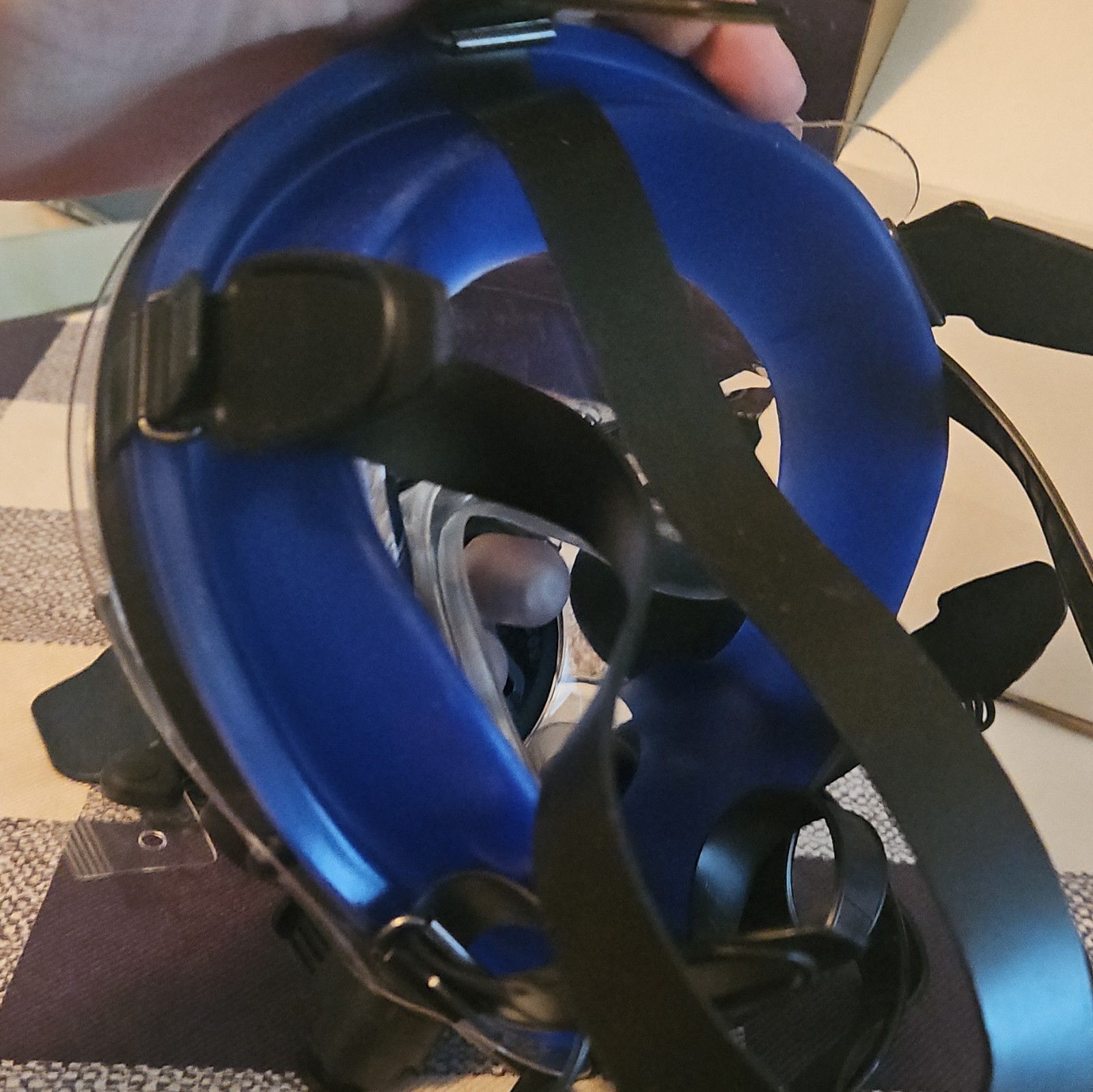 Neptune Space G.divers full face mask, designed for underwater communication