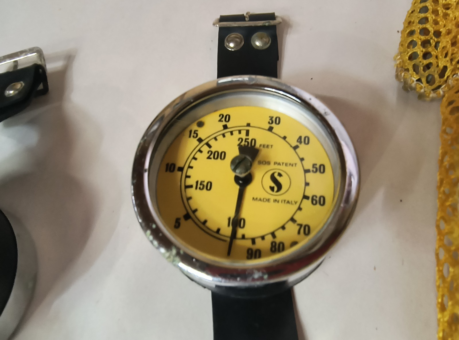 Scubapro Diver’s Wrist Depth Gauge 250 Feet Made in Italy SOS *Untested* LOT 4