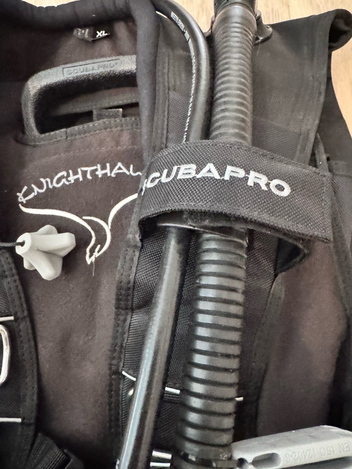 SCUBAPRO NIGHTHAWK BCD XL WEIGHT POCKETS, LATE MODEL,NEVER BEEN WET! ($650 Reg)