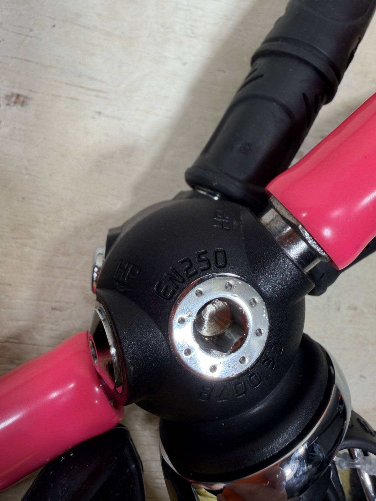 Aqua Lung Titan Scuba Regulator Set Yoke Octopus XS Gauge UNTESTED