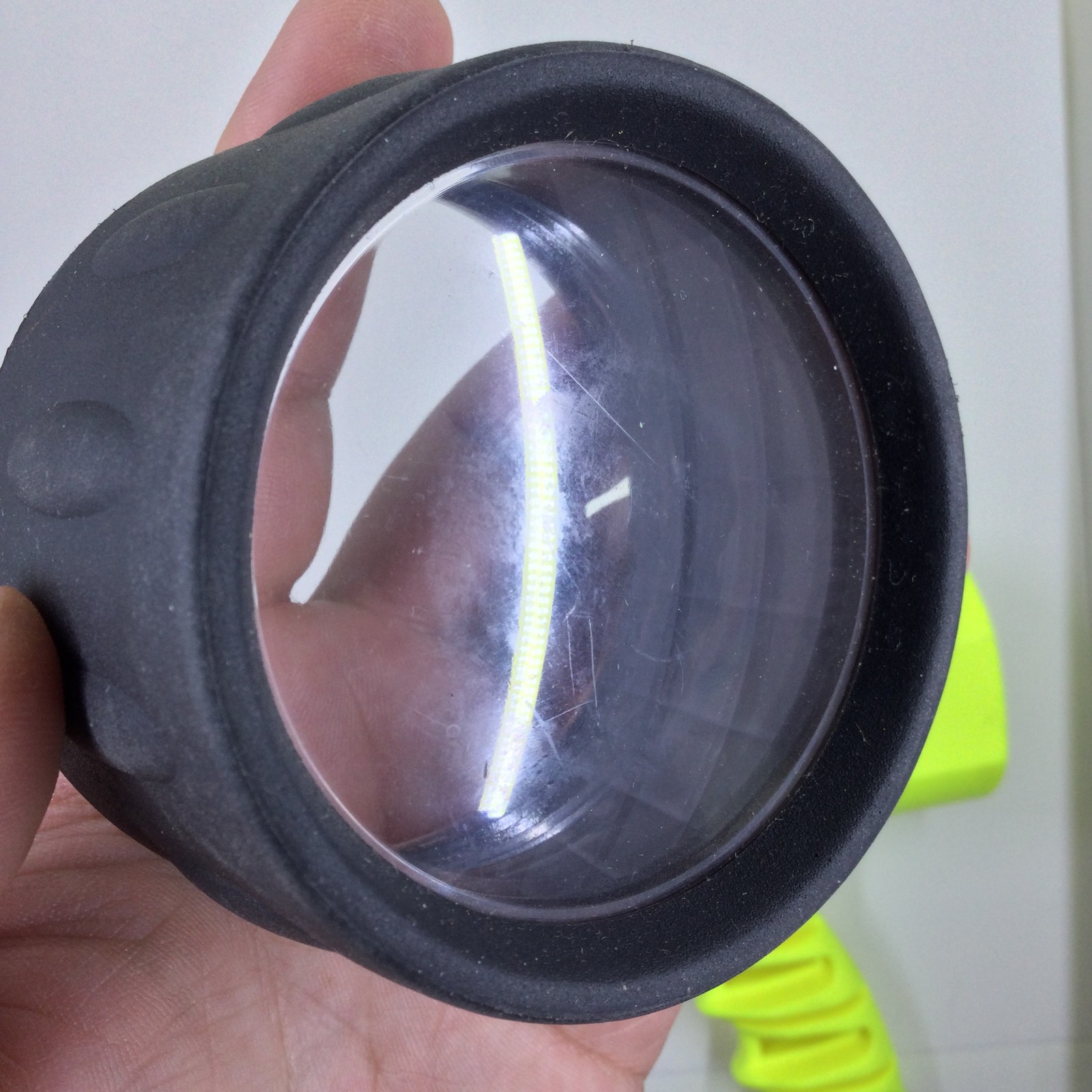 Princeton Tec Shockwave II Dive Light Nice condition NO BATTERIES