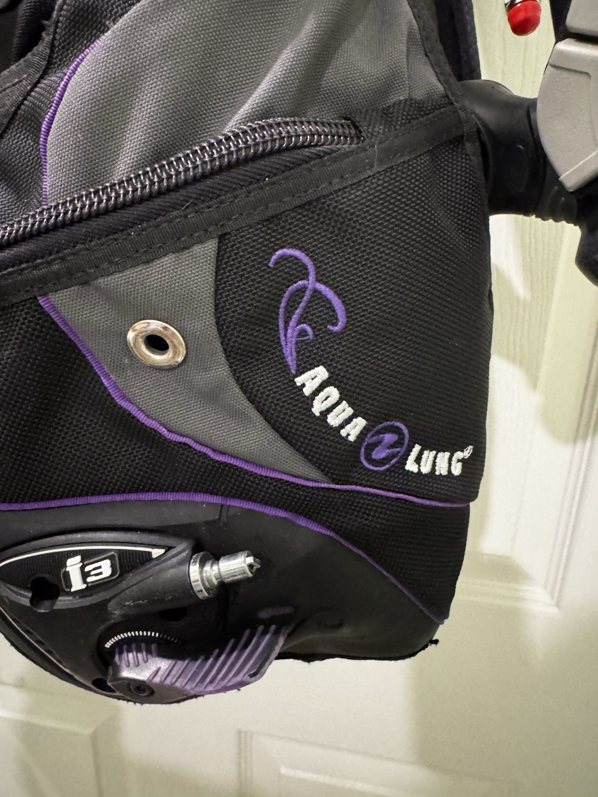 Aqua Lung Soul i3 Scuba BCD Buoyancy Compensator Vest Black/Purple Size MD