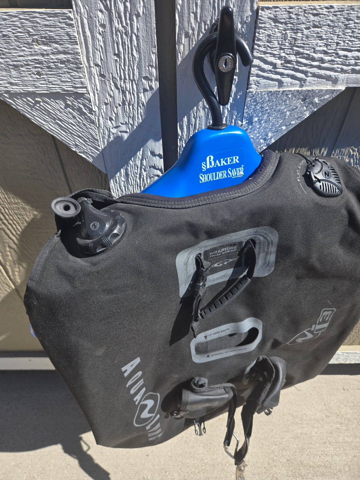 Aqua Lung DIMENSION i3 Scuba Dive BCD Men’s Size Medium Used i3