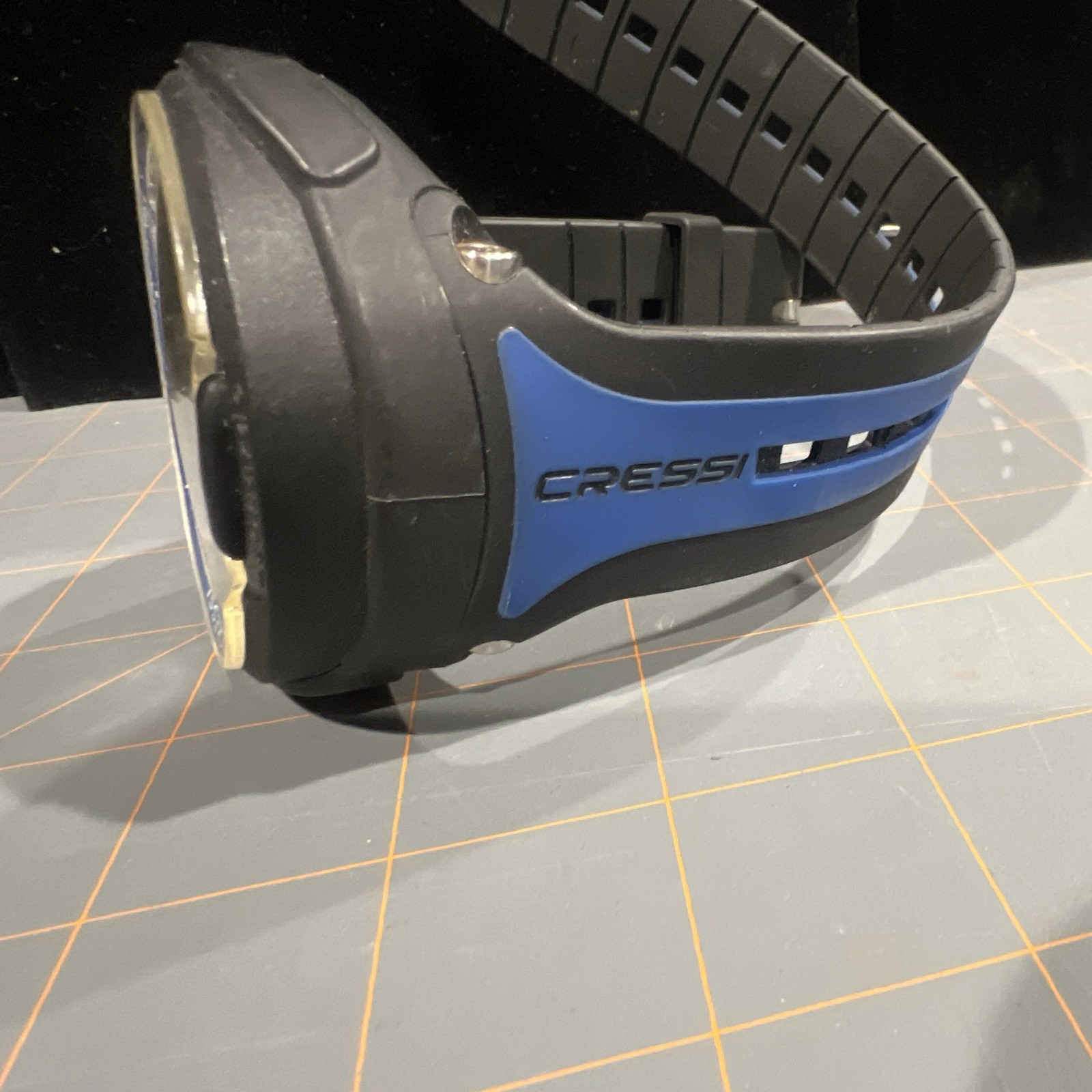 Cressi Leonardo Wrist Dive Computer, Black/Blue Color
