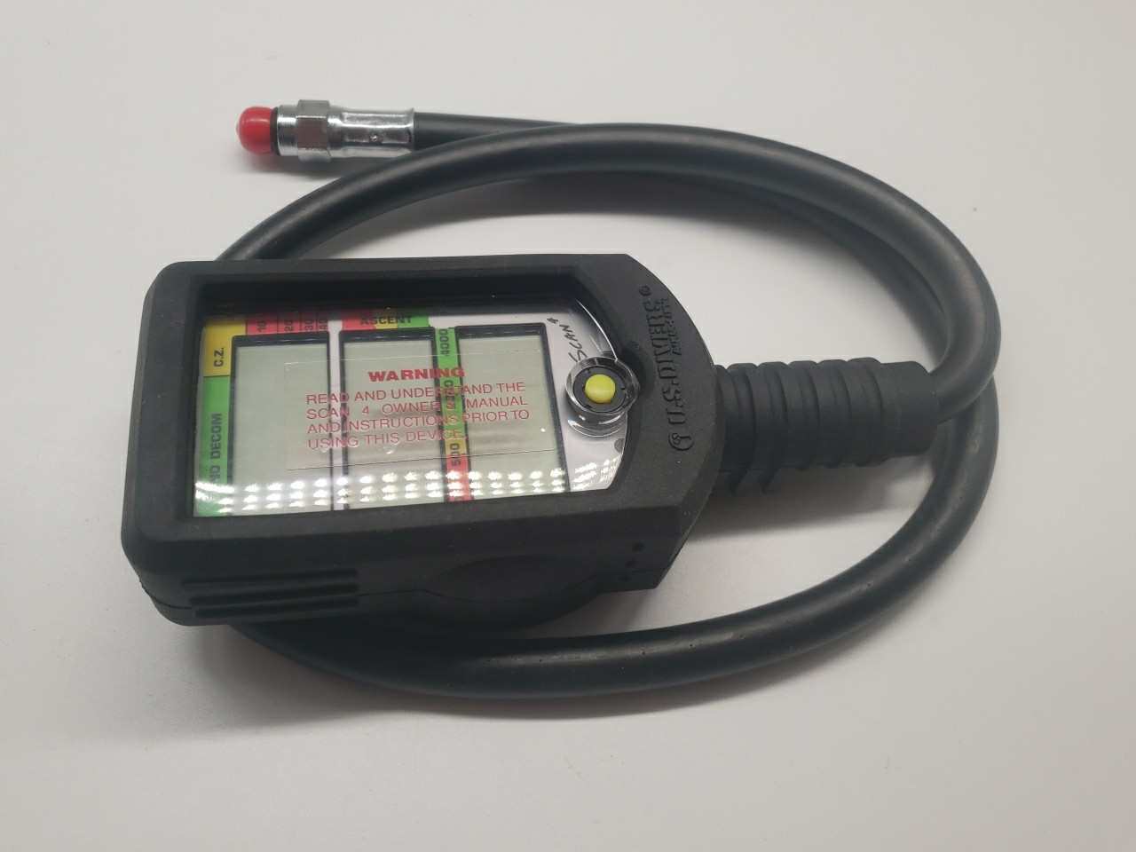 US Divers Aqua-Lung Scan 4 Computer with Hose Box And Battery Included