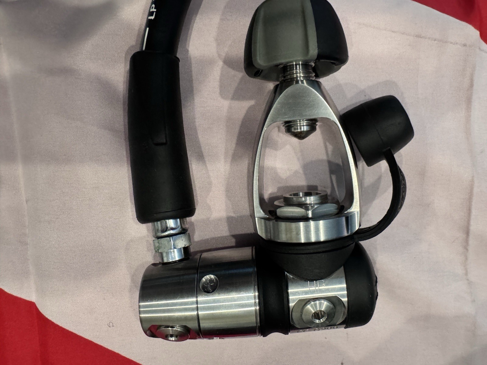 ATOMIC AQUATICS ST1 BLACK EDITION NIB AWESOME REGULATOR (RETAIL$1600)