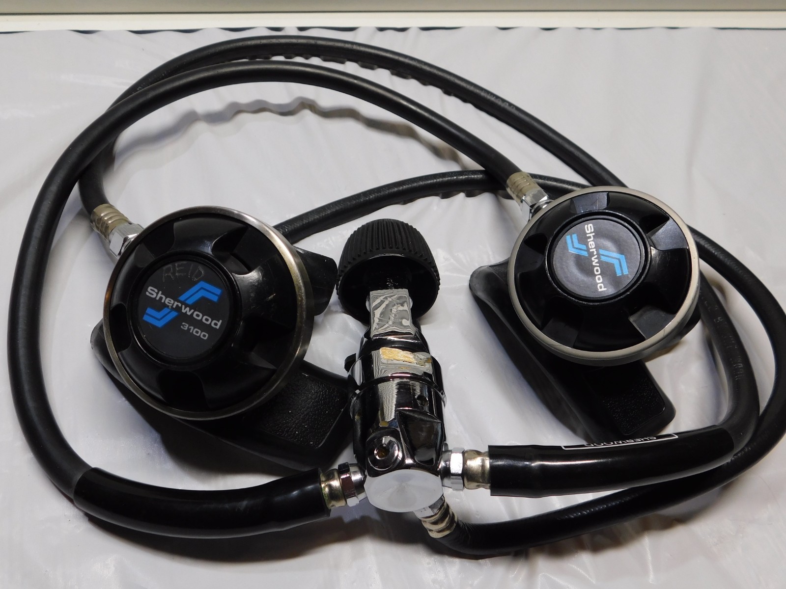 SHERWOOD 3100 SCUBA DIVING REGULATOR & SET