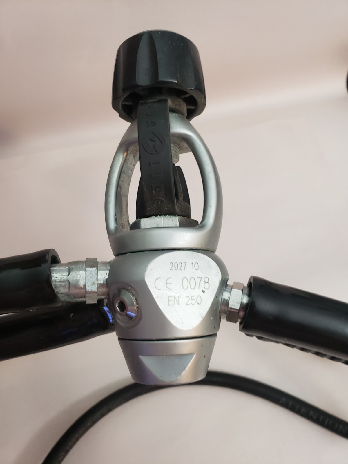 US Divers Aqualung Micra Regulator Octopus with Suunto Cobra Computer