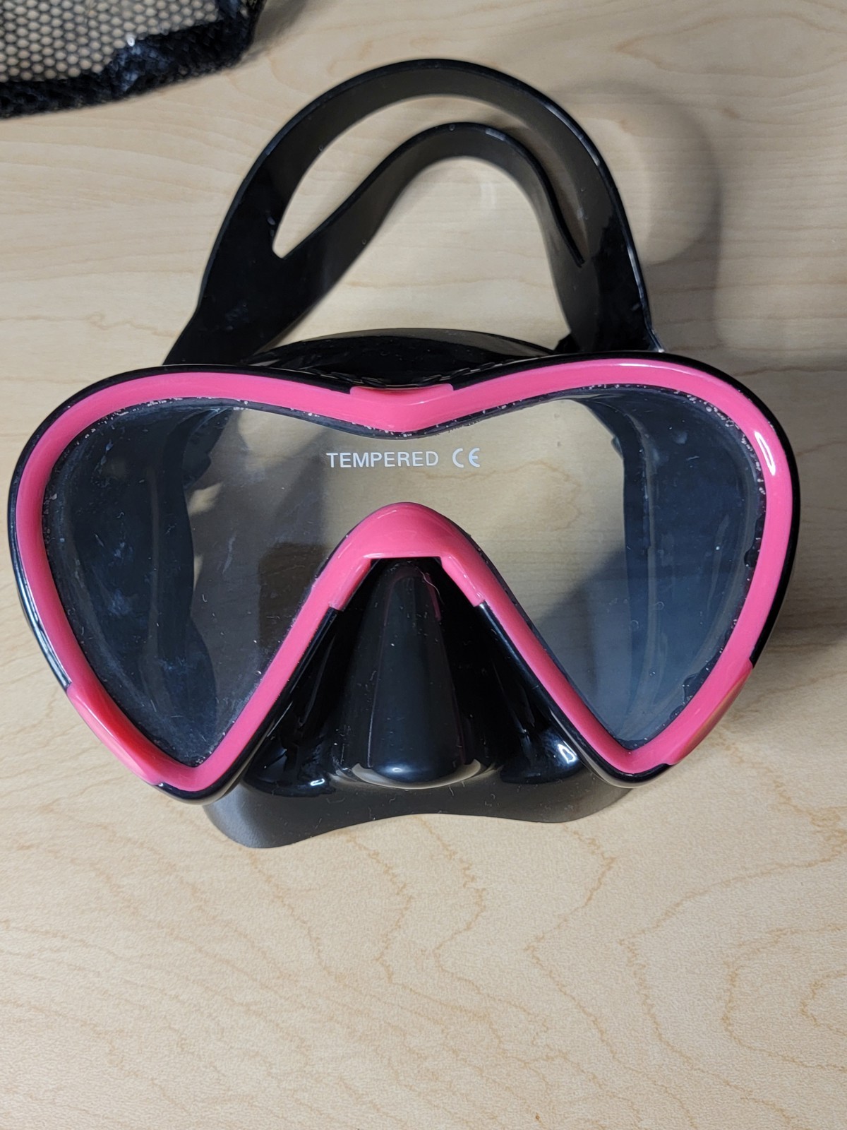 Seavenger Pink Snorkel Set – Fins, Mask, Snorkle Travel Bag – Size S/M