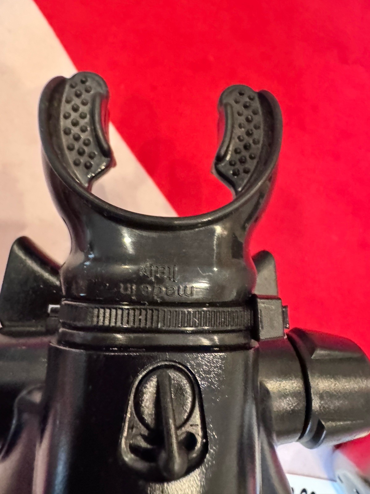 GENESIS GS2000 SCUBA REGULATOR AWESOME SOLID REG IN NICE CONDITION 2 AVAILABLE!