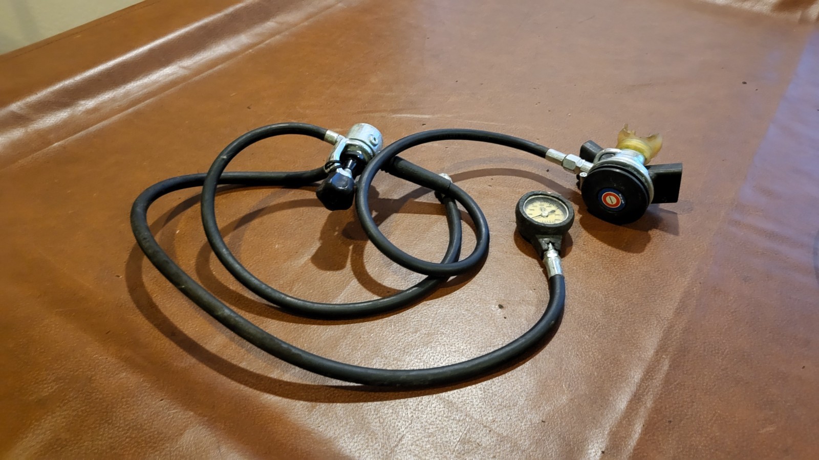 MARES REGULATOR MR12 III SCUBA DIVE REGULATOR W/ OCTOPUS, US DIVER GAUGES