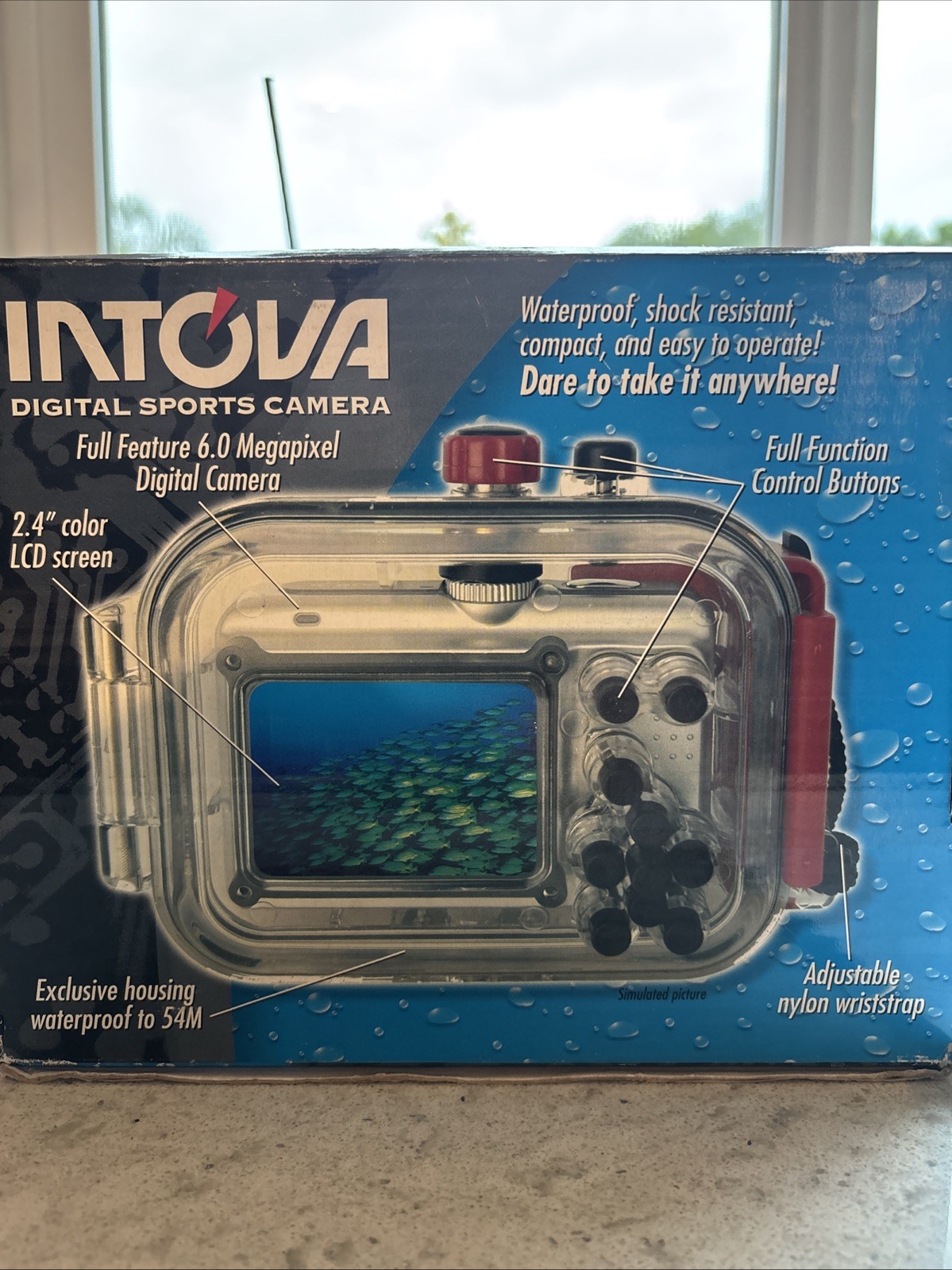 Intova IC-600 Digital Sports Camera case 6.0MP 2.4″ LCD Underwater Waterproof