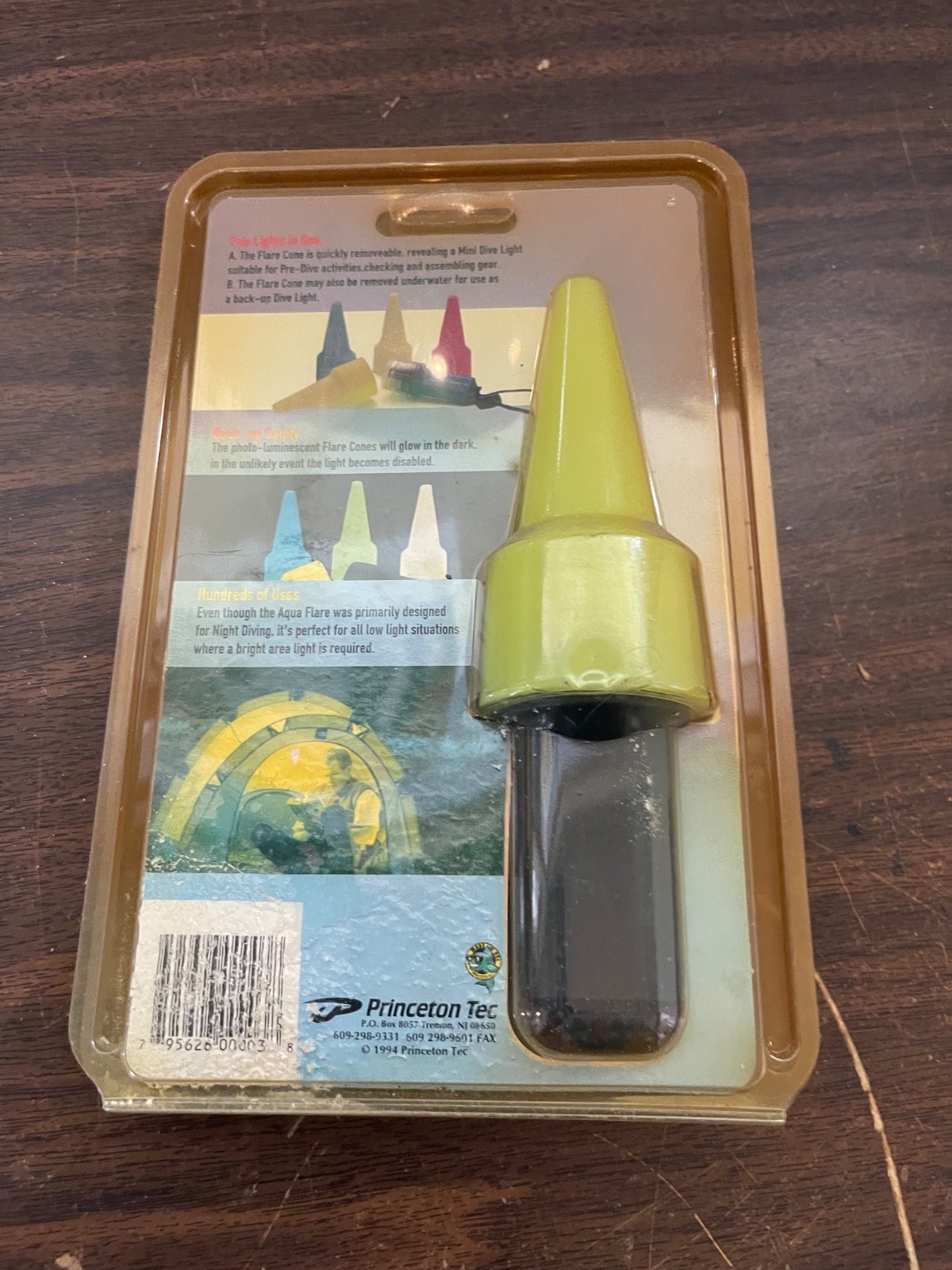 New Old Stock Princeton Tec Aqua Flare UNTESTED