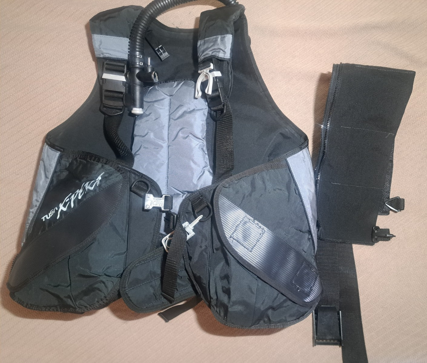 Tusa X-Pert Dive Vest and Belt Large *Ships Fast