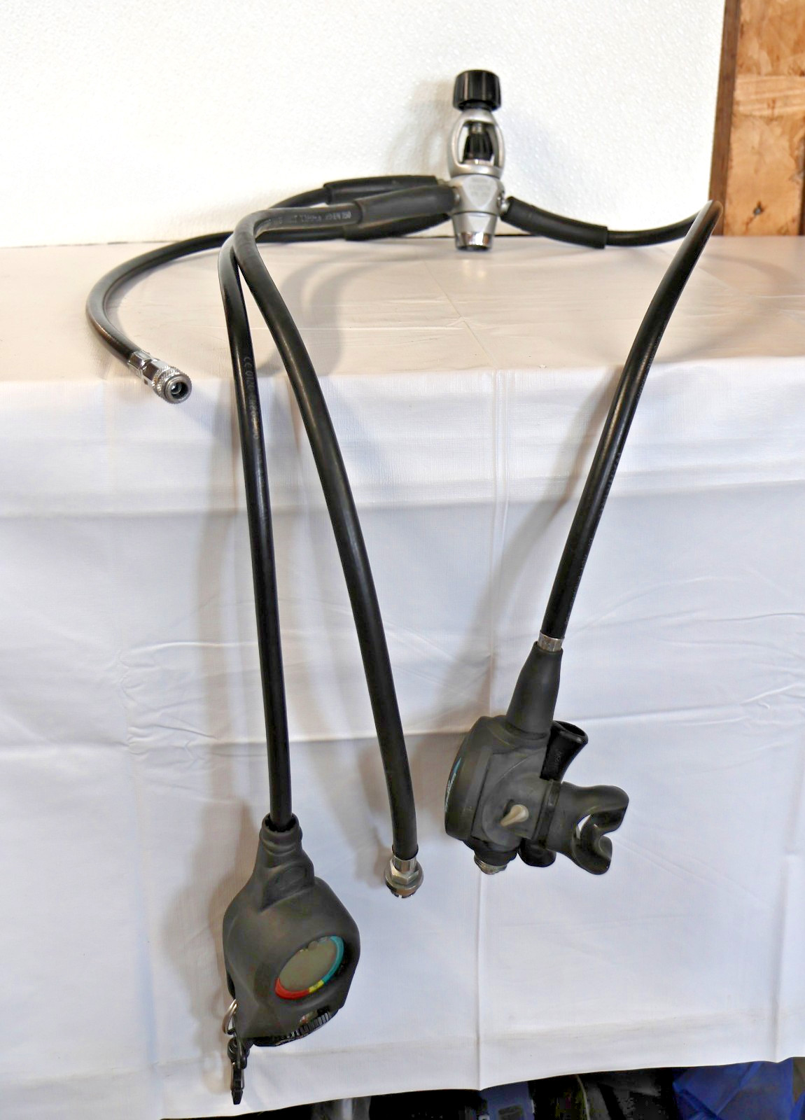 Aqua Lung Scuba Regulator & Mouthpc – Glacia, Titan, Oceanic [UNTESTED; PARTS]