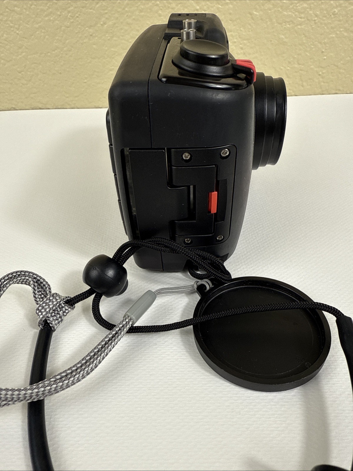 Sealife DC1200 Underwater Housing Only No Camera/Battery Charger/Manual