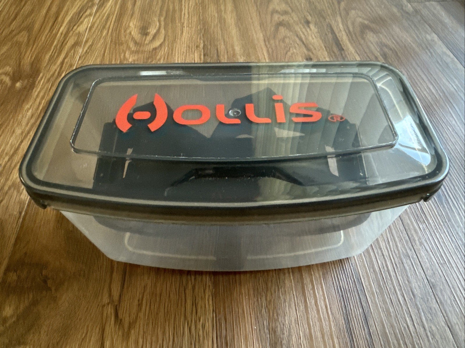 New | Hollis M1 Frameless Mask