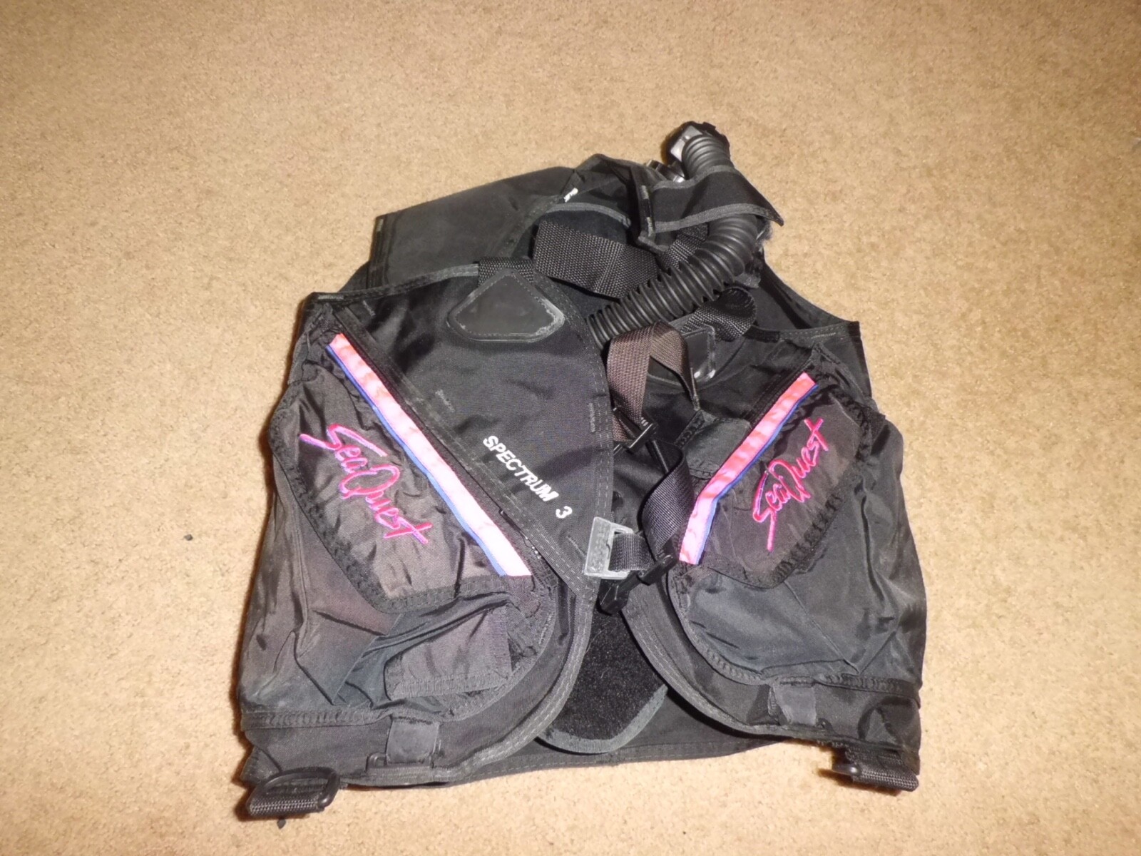 Sea Quest Spectrum 3 Medium Scuba Diving Vest