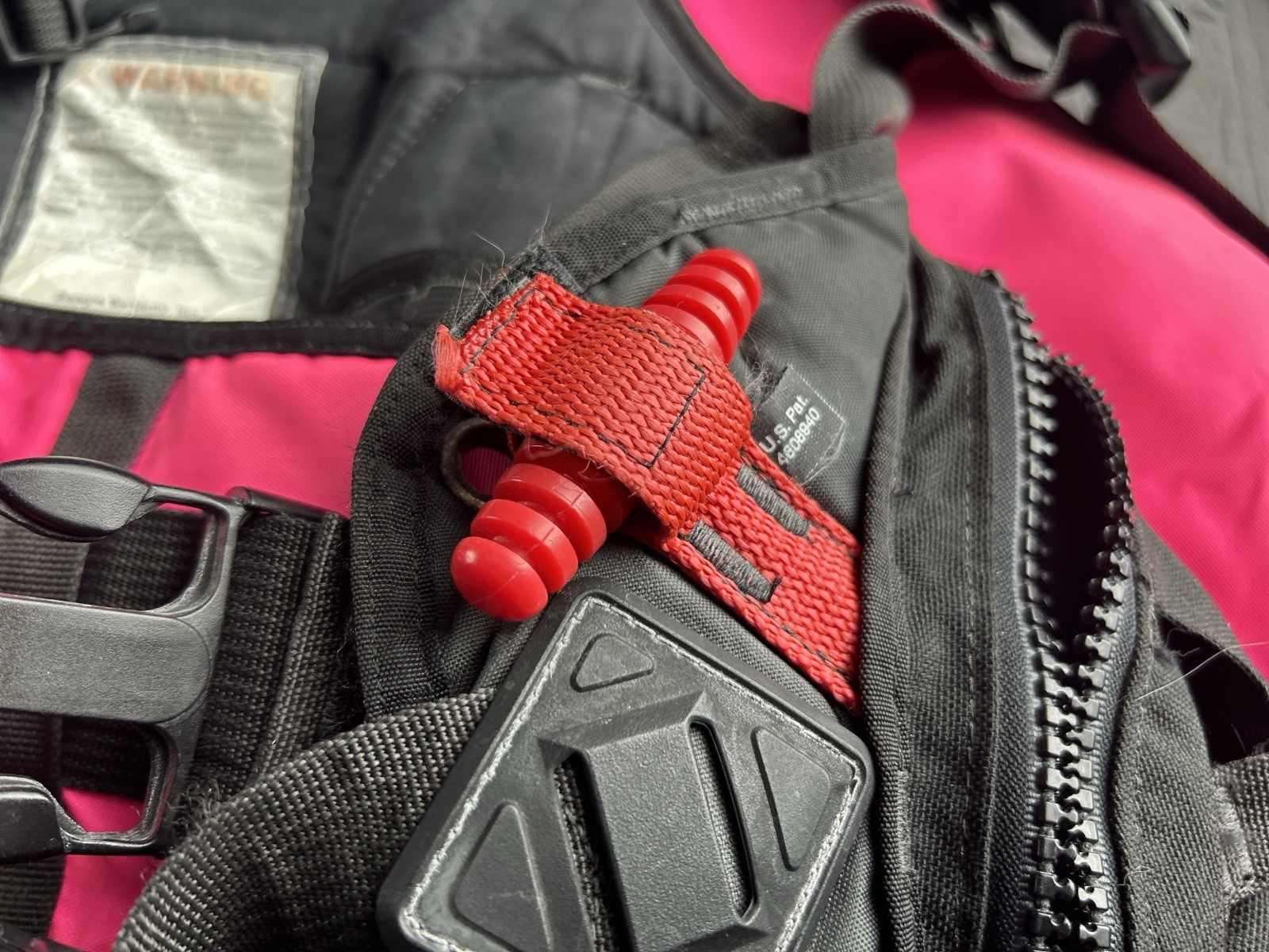 Zeagle System Scuba BCD Vest Size S Black/Pink w/ Inflator Hose & Pockets