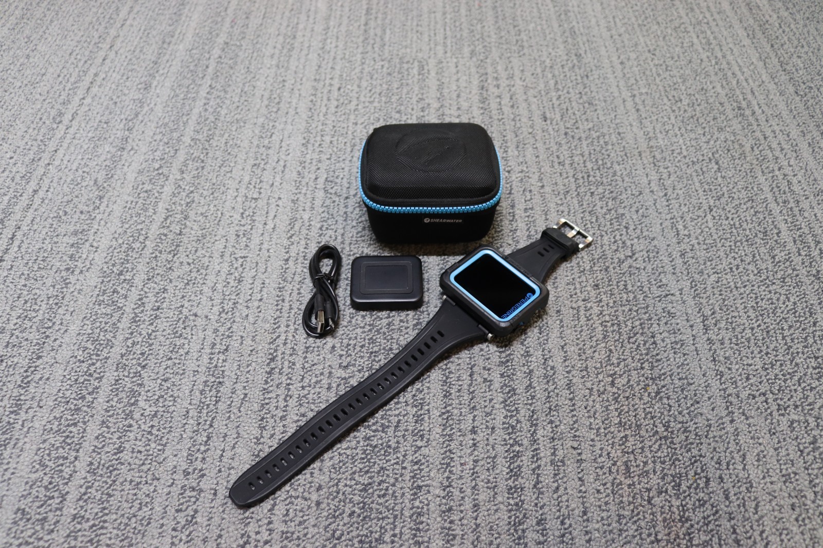 Shearwater Research Peregrine Black/Cyan Dive Computer