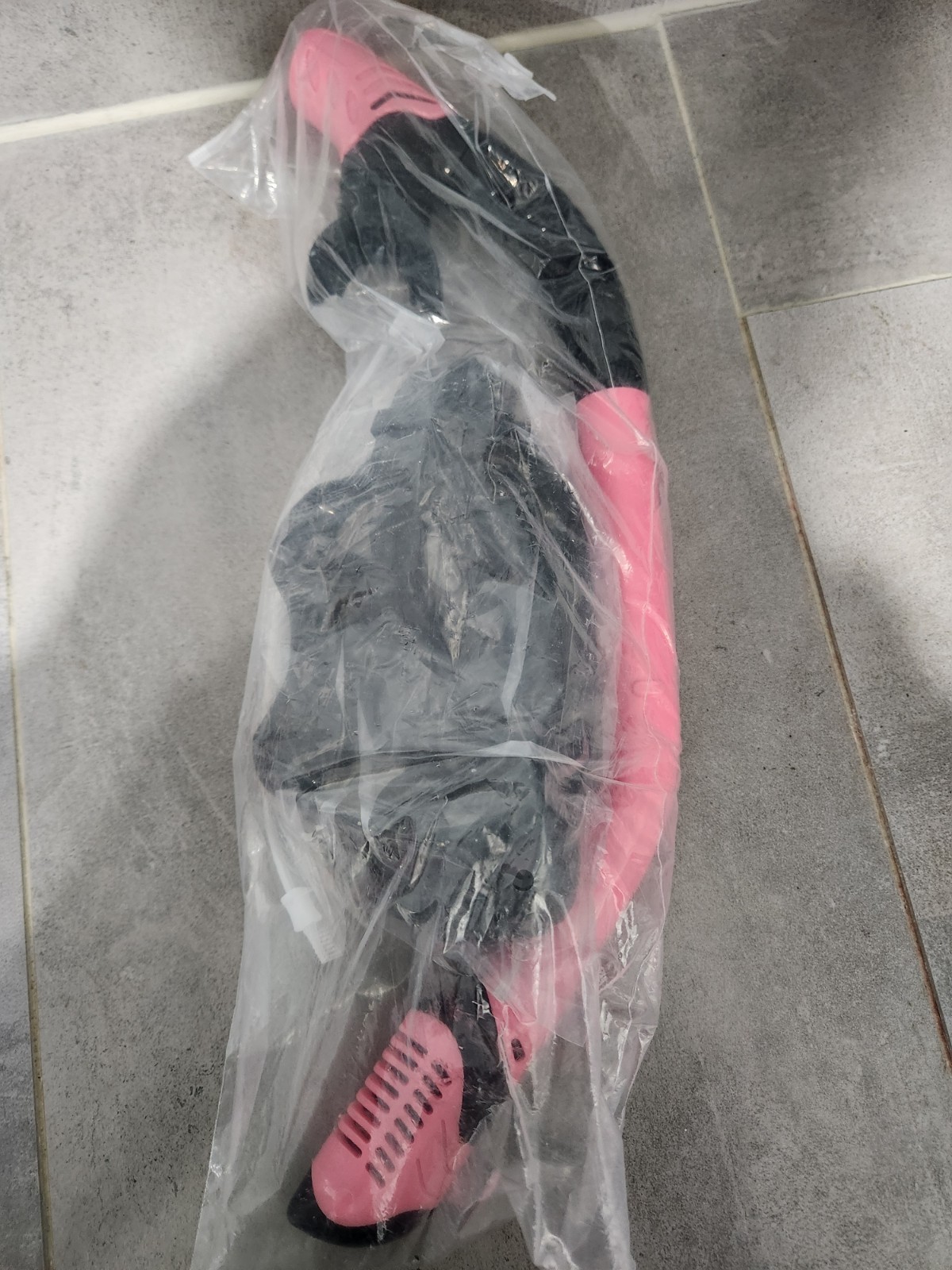 Pink Snorkel Set Mask And Snorkal Brand New Never Used