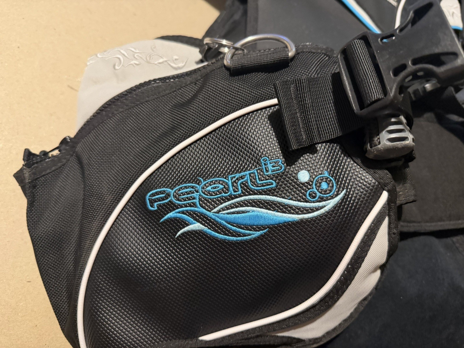 Aqualung BCD Regulator Octopus Octo Inflator Combo Pearl I3 Medium Scuba Diving
