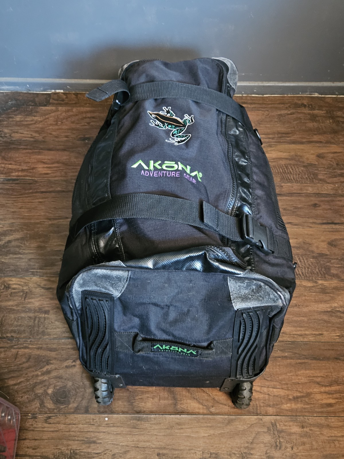 💥AKONA Adventure Gear Travel Scuba Dive Roller Bag BLACK 36″ x 15″ x 16″ #3