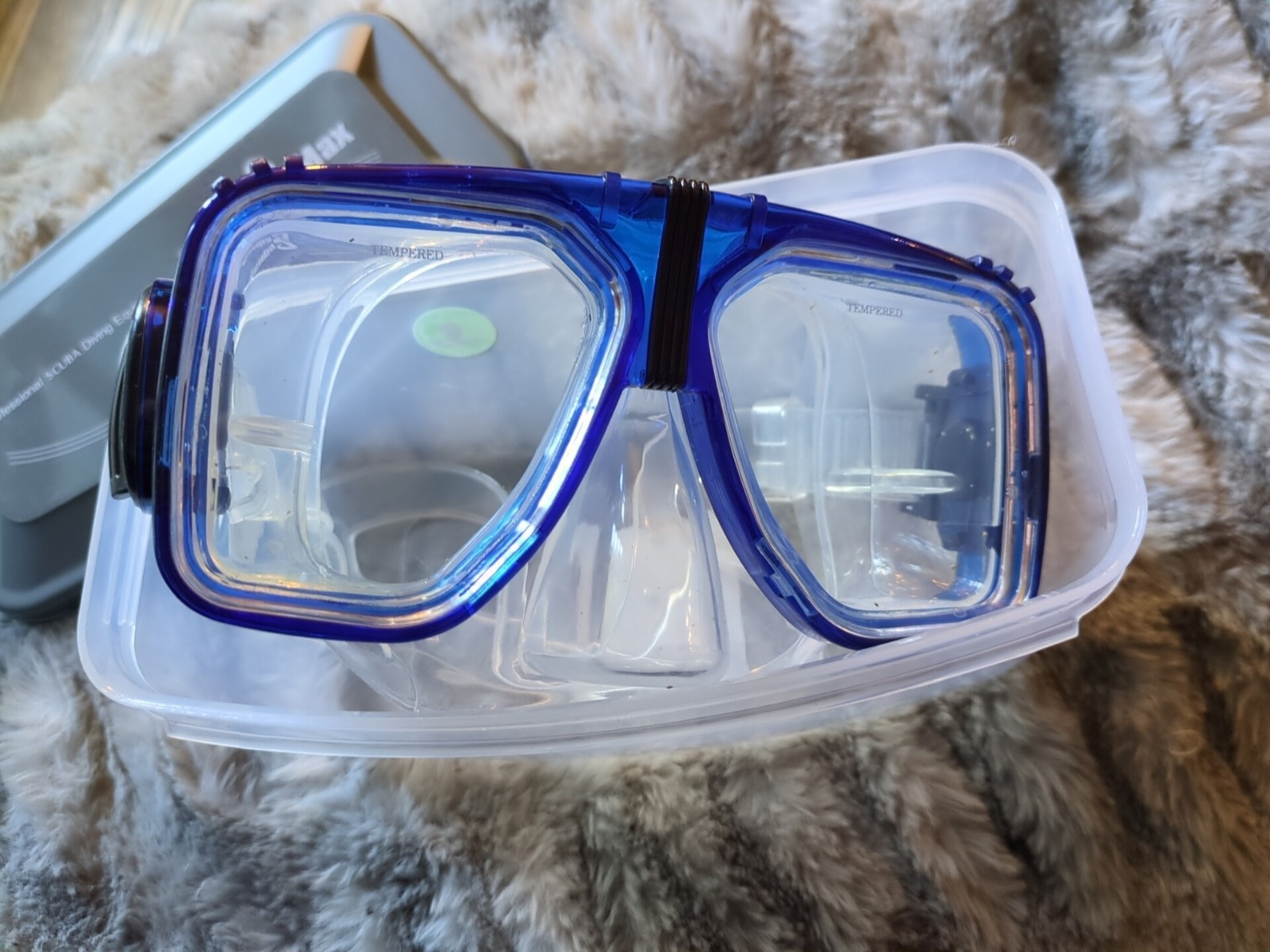 Scuba Max MK-121 Navigator Medium Skirt Scuba Dive Mask – New