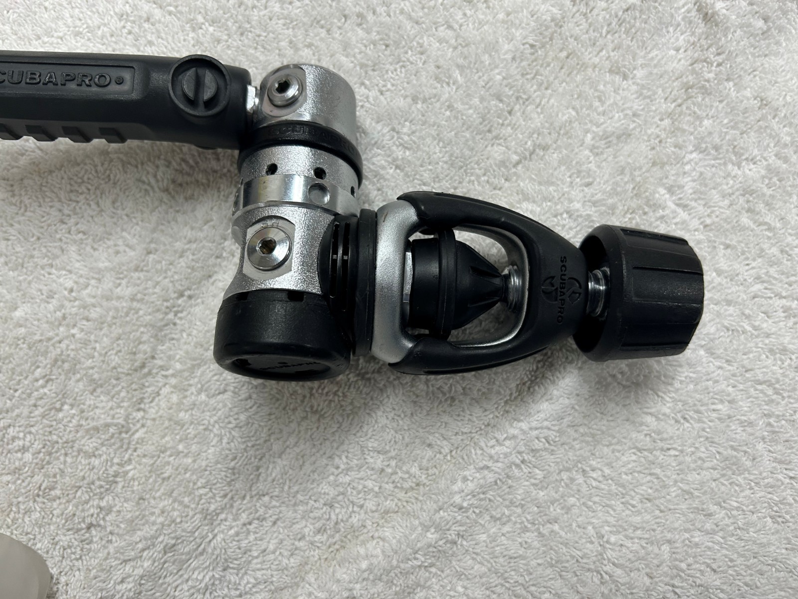 Scubapro MK10 / G250 SCUBA Regulator – Yoke