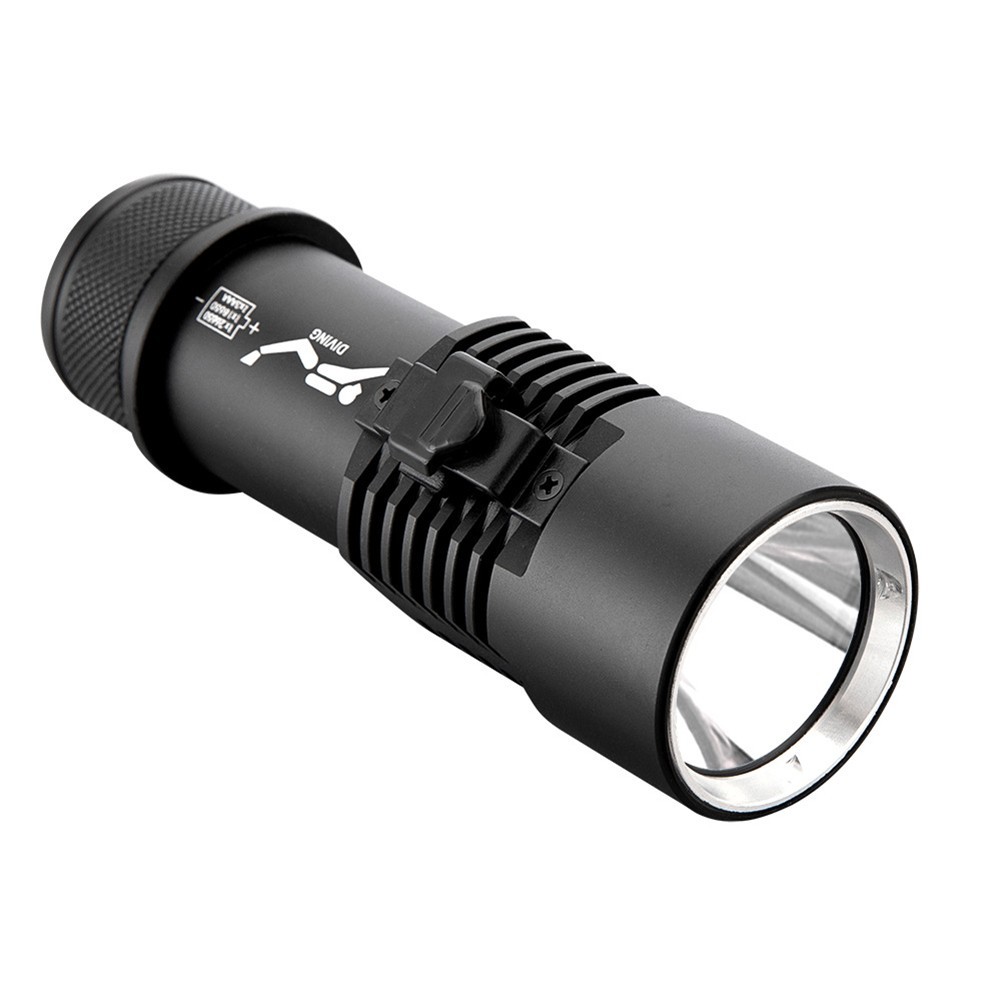 P70 LED Scube Flashlight 80m Waterproof Ideal for Underwater Exploration