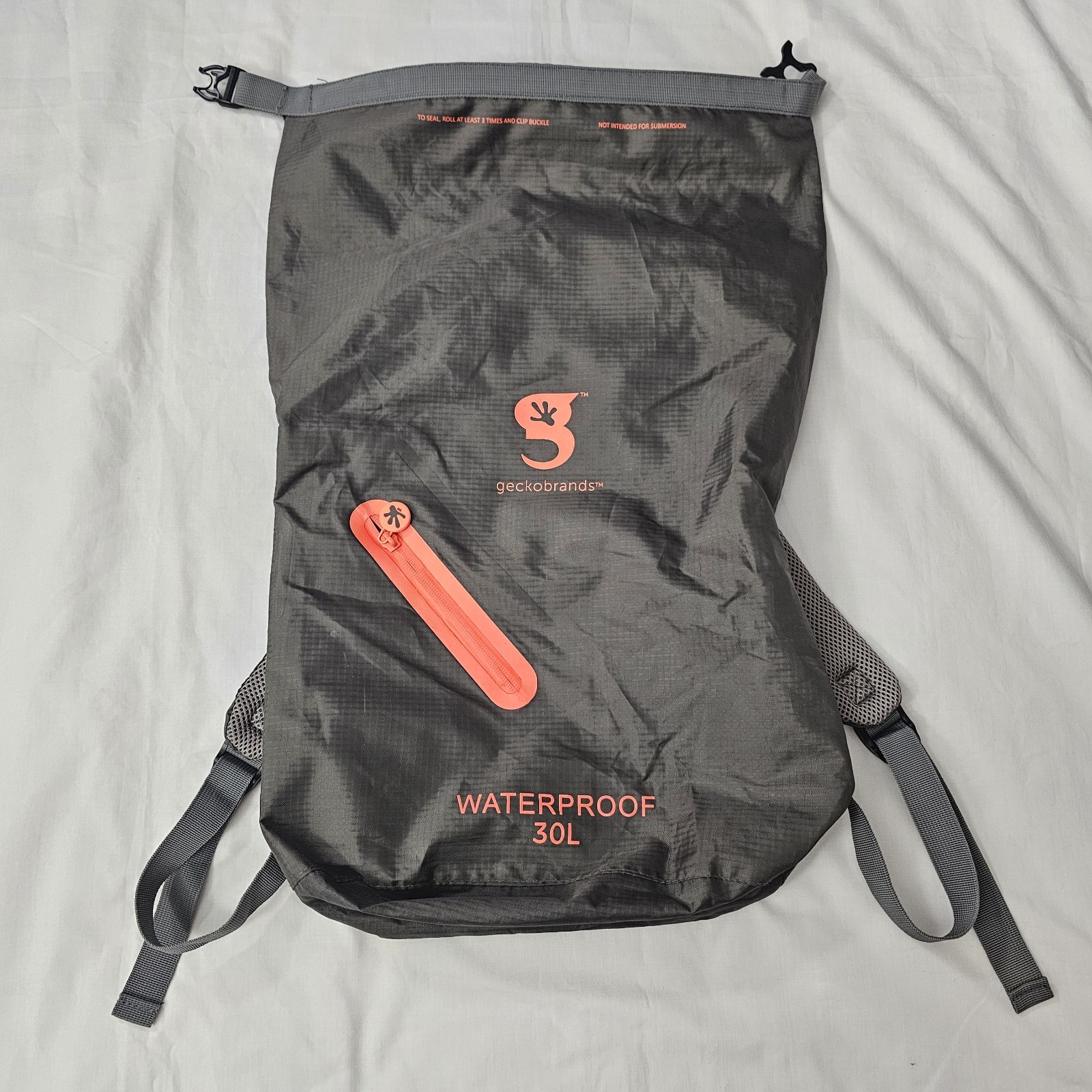 Geckobrands Olive Green Lightweight 30L Waterproof Backpack