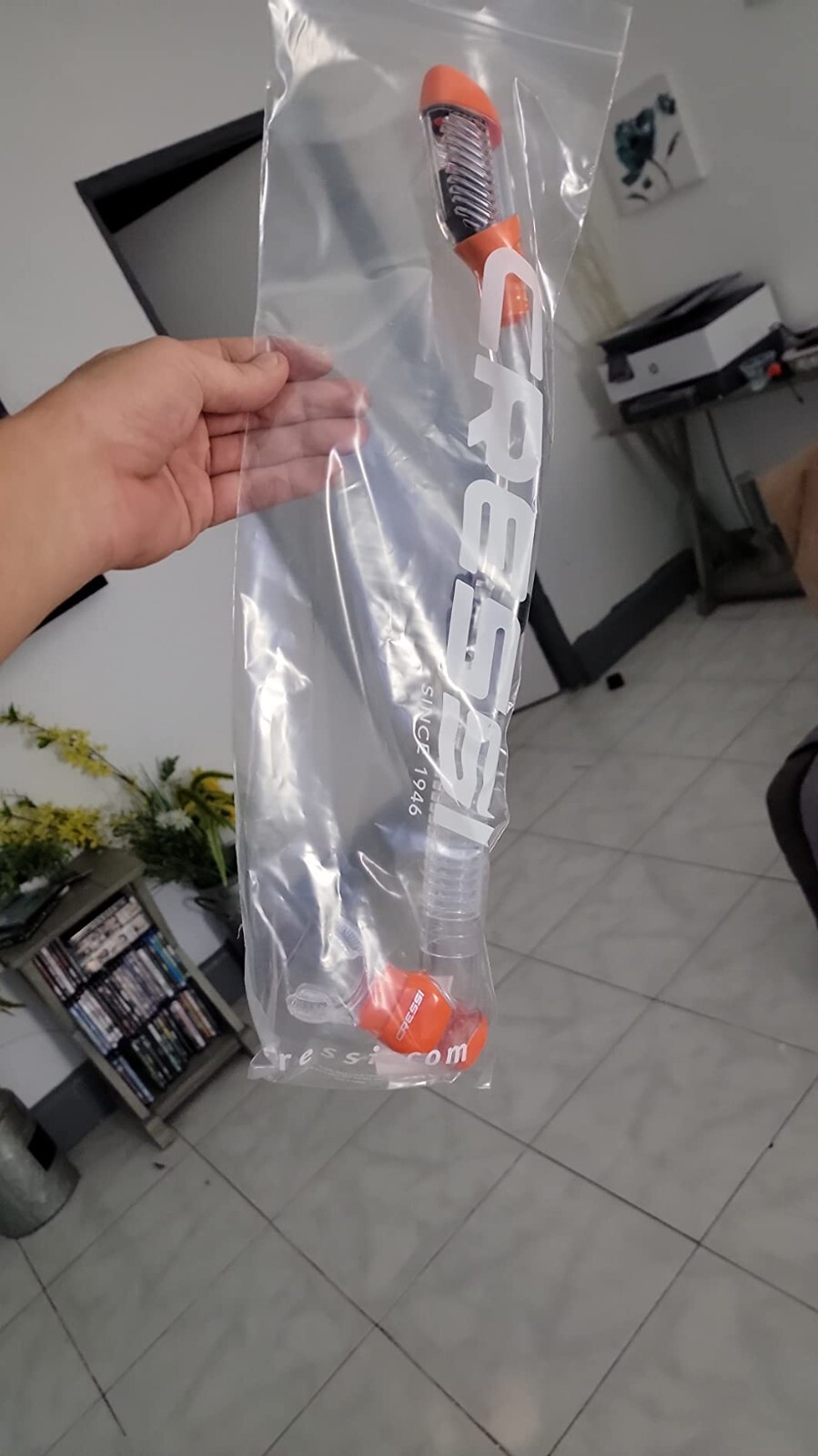 Adult Diving Dry Snorkel Splash Guard And Top Valve Supernova Dry Clear/Orange