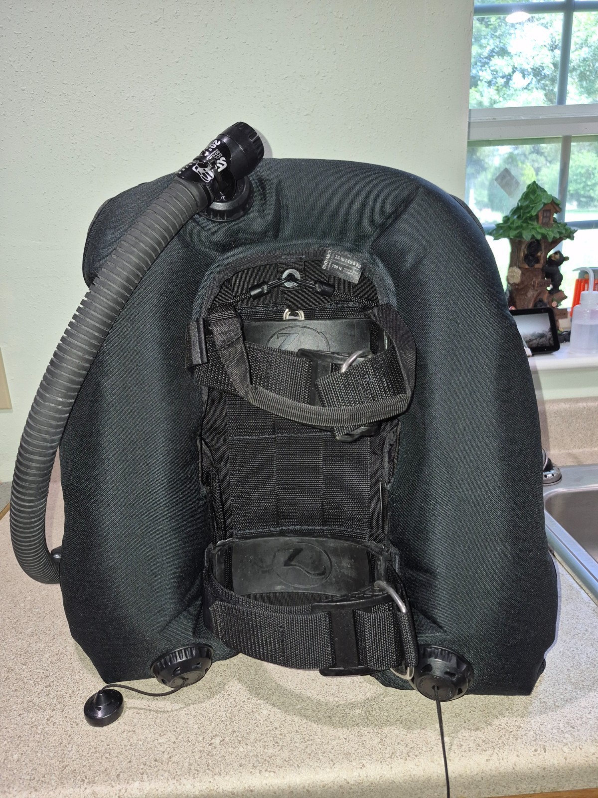 Zeagle Brigade Scuba Diving BCD Medium 35lb Lift