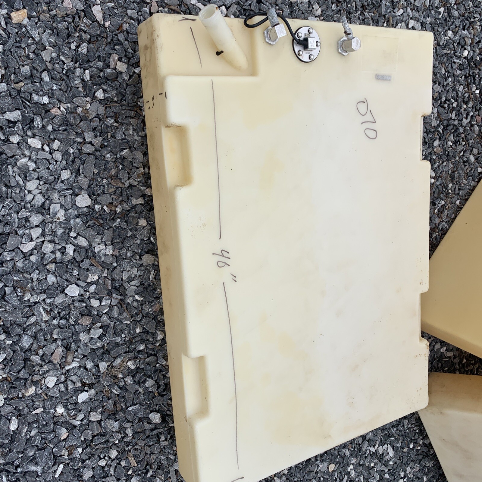 Moeller Marine Fuel Tanks Poly Gas Tank 070 Fuel Cell
