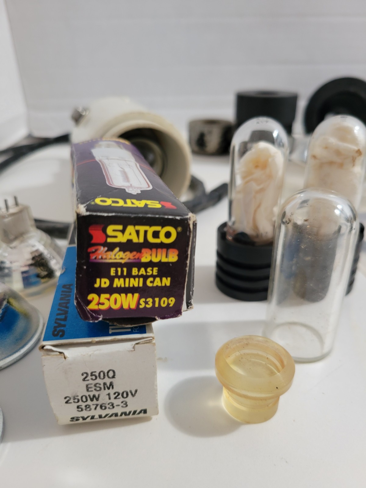 Underwater Lighting Misc Parts – Housings – Bulbs – Globes -Aqua Beam- Dive Rite